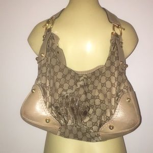 Gucci purse ( help me out Posher's!)